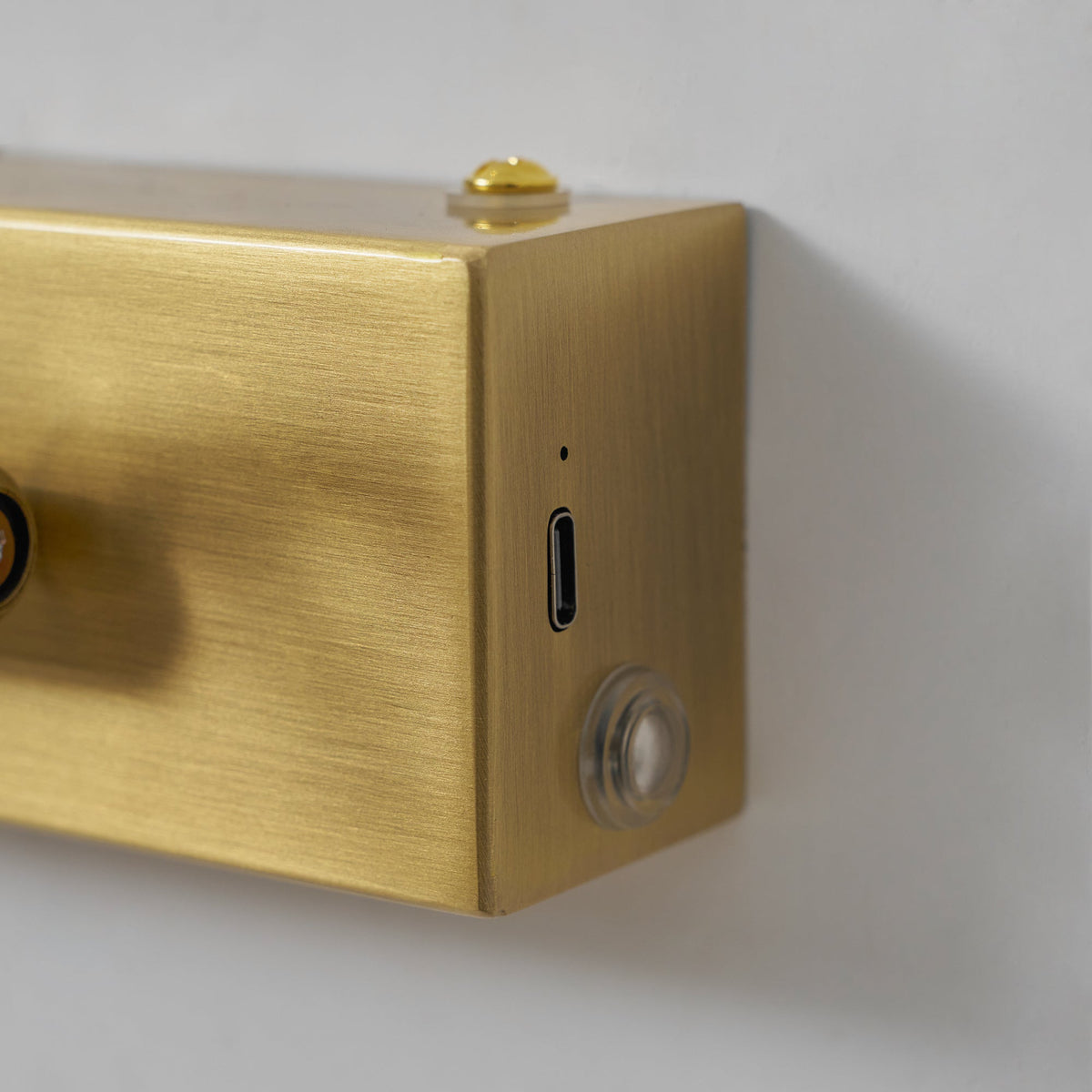 Alton Wall Sconce