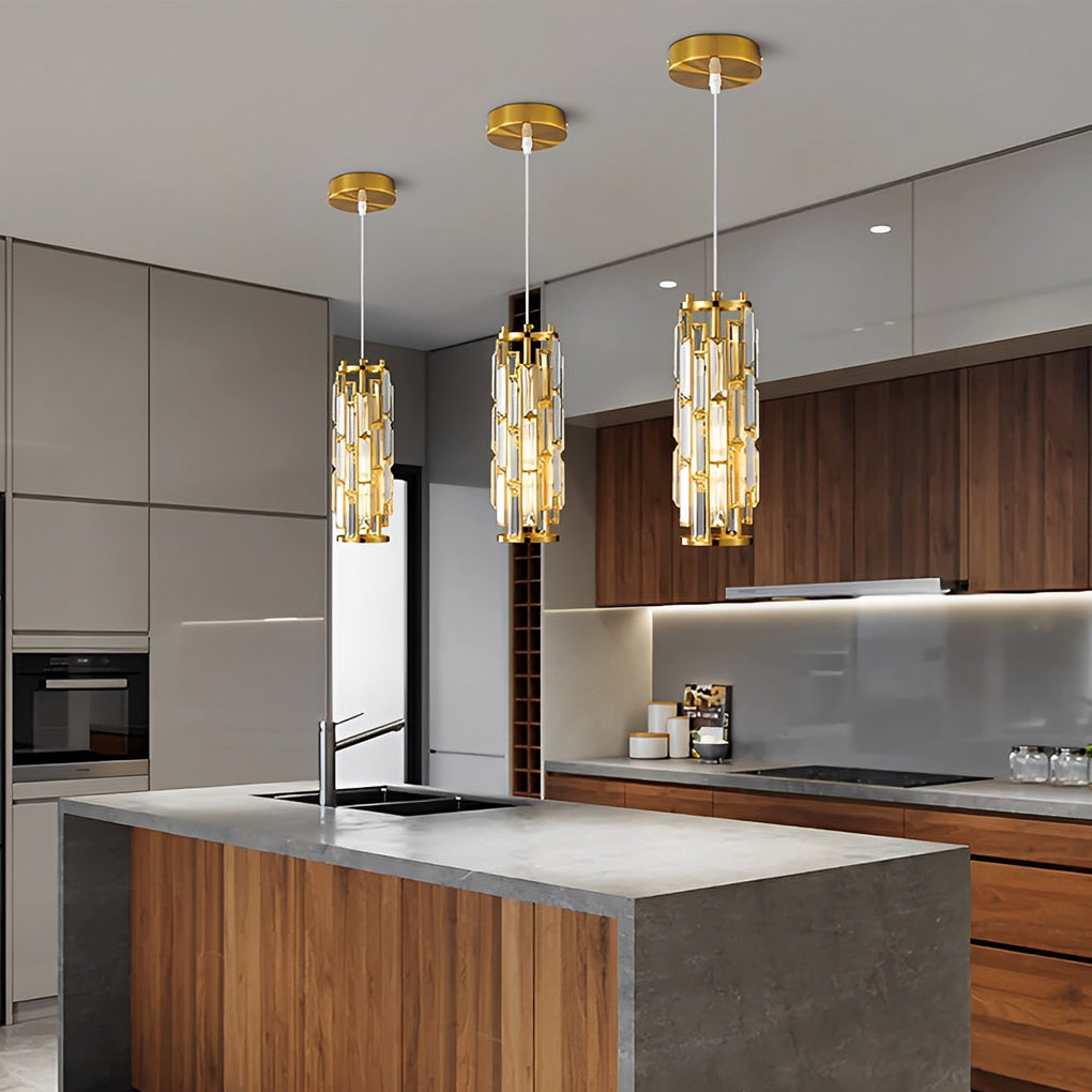 Crystal pendant light gold luxury – finish and material close-up