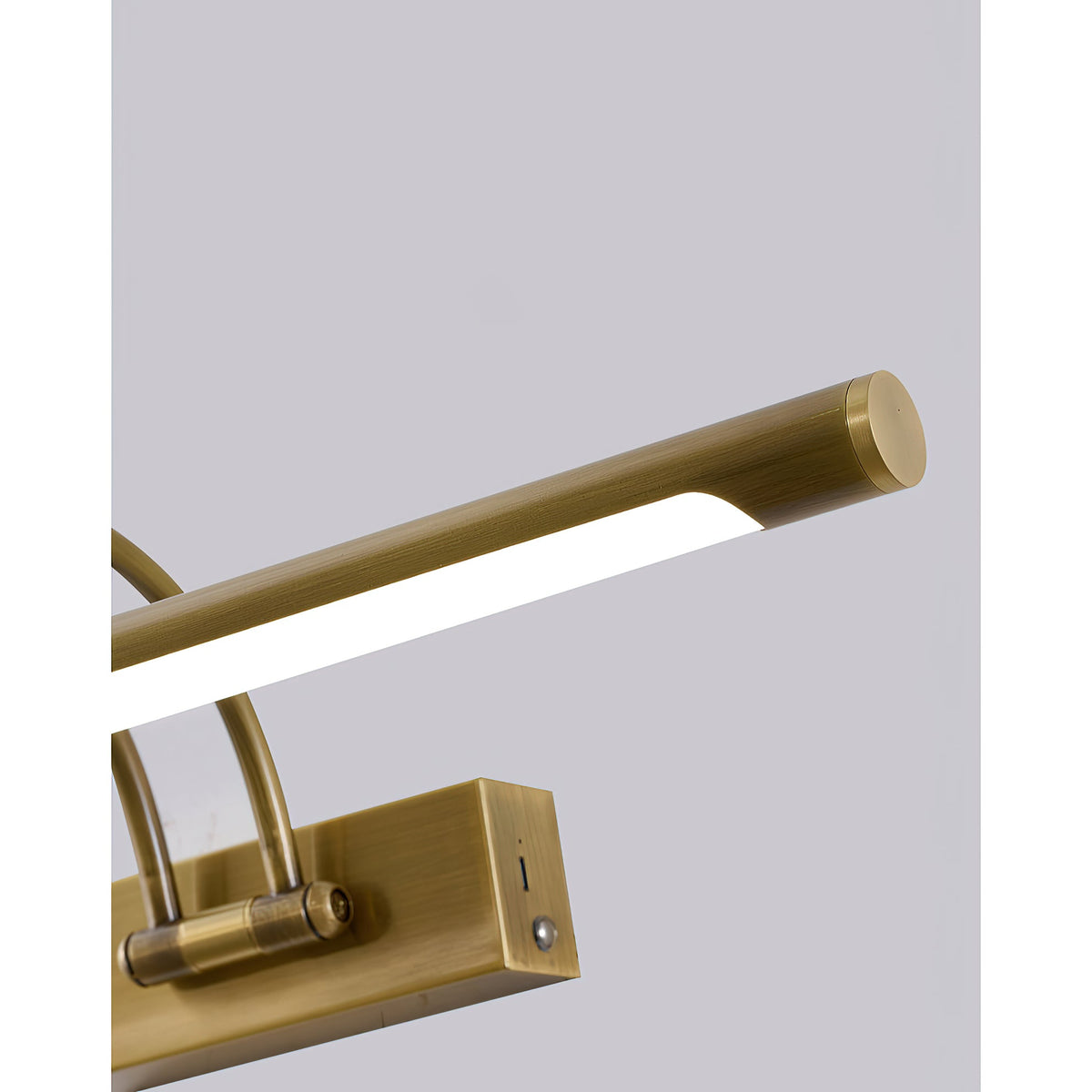 Alton Wall Sconce