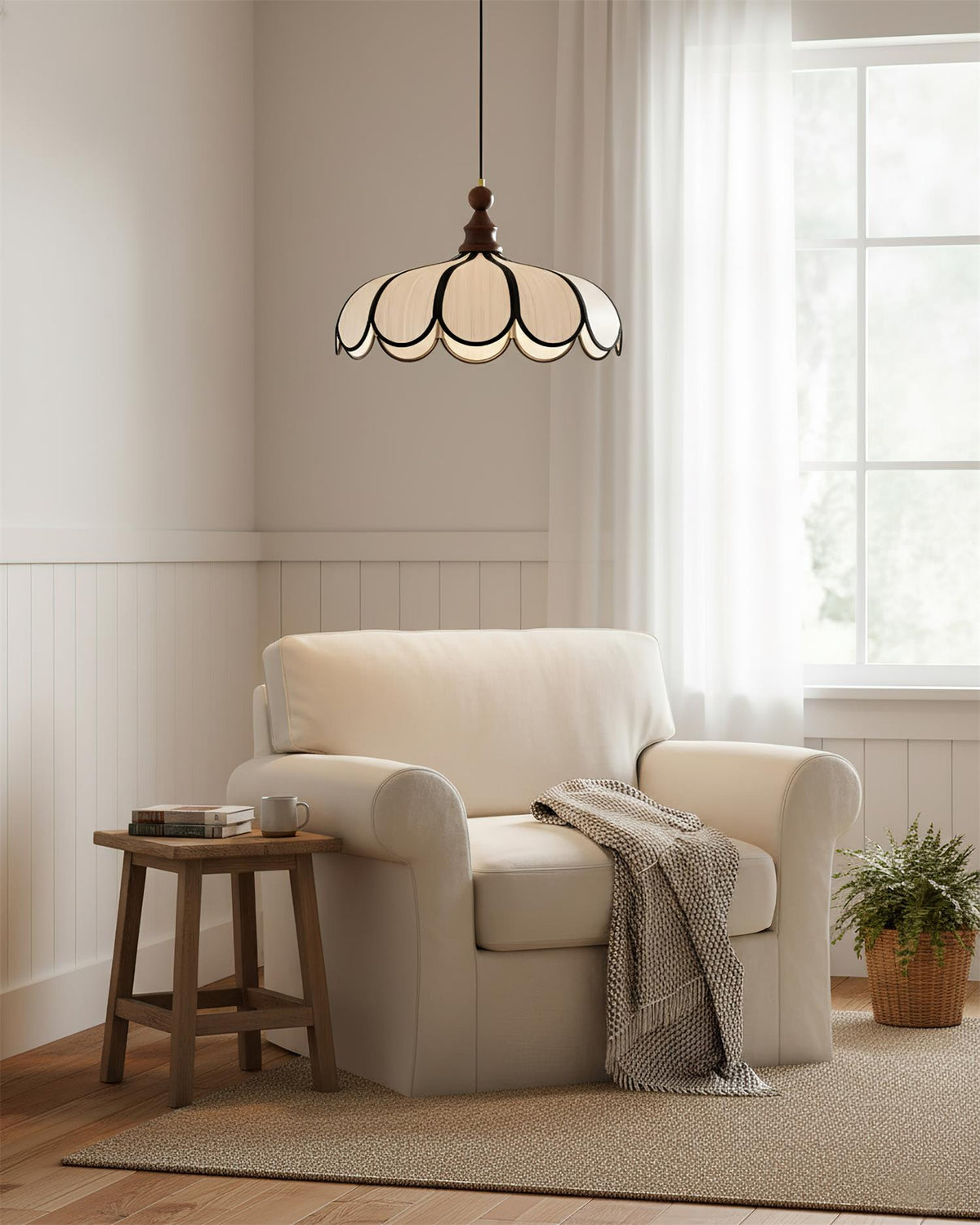 Bellerin Abaca Pendant