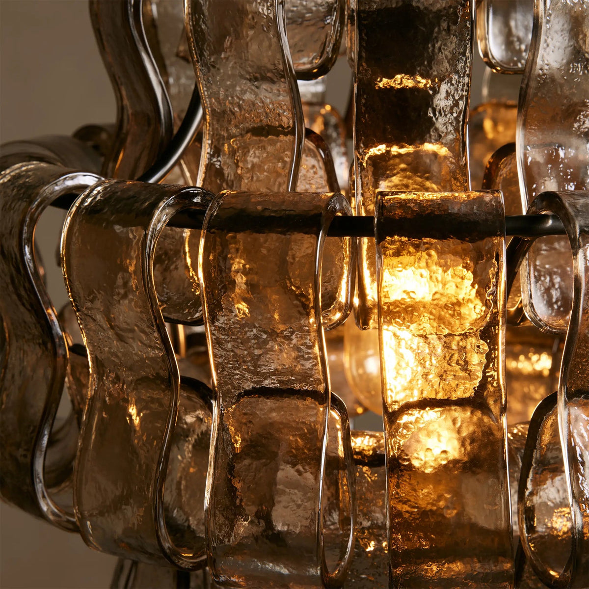 Nirsa Glass Pendant