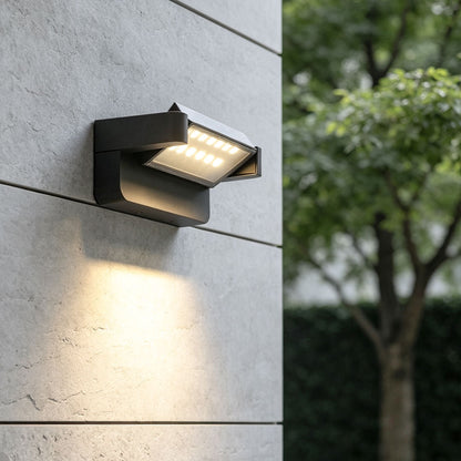 Sleek Adjustable Outdoor Light