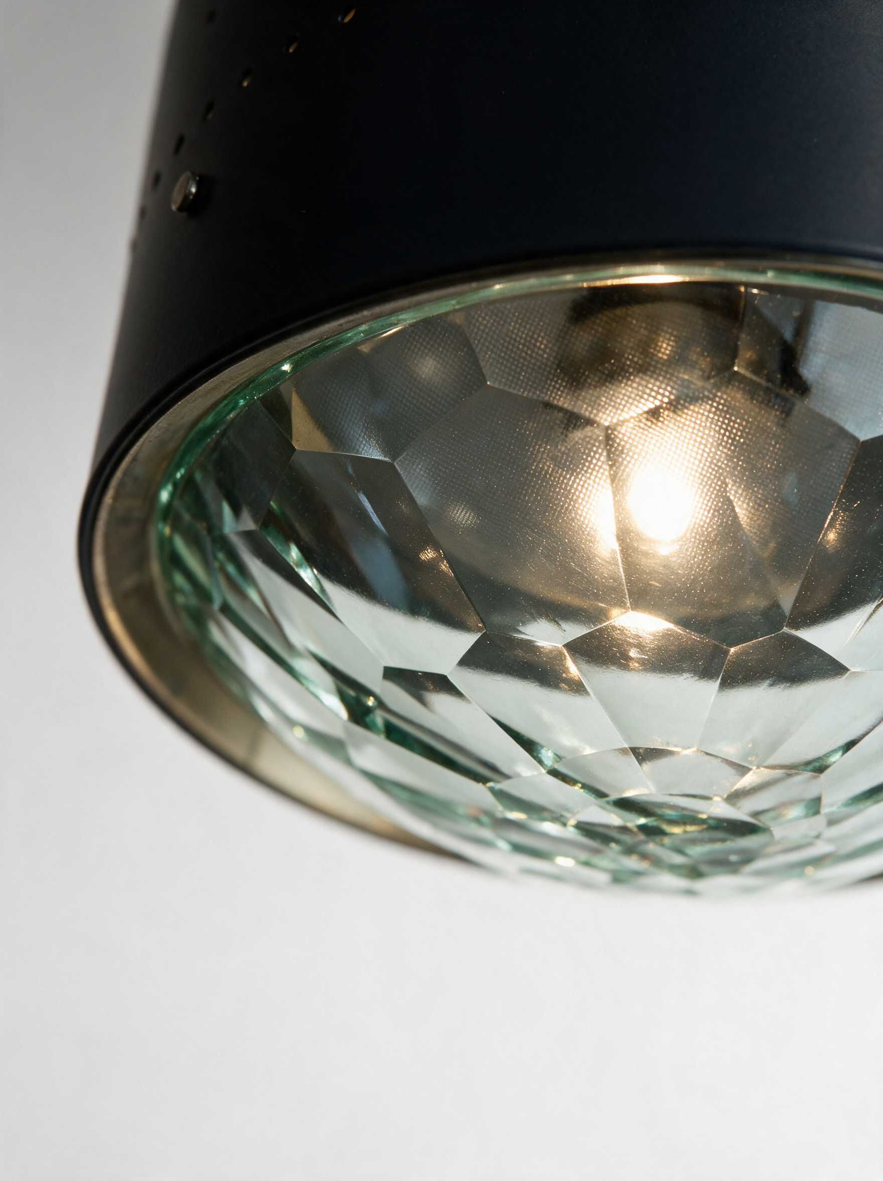 AIR HAVEN Faceted Beam Glass Pendant - Faceted Glass Lens Material Detail