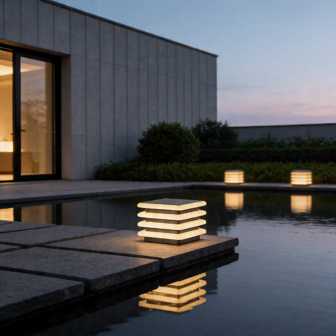 Outdoor Wall Pillar Lights Modern Waterproof Outdoor Garden Light