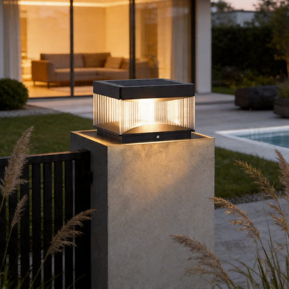 Pillar Lights Outdoor Solar Waterproof Villa Garden Gate Light